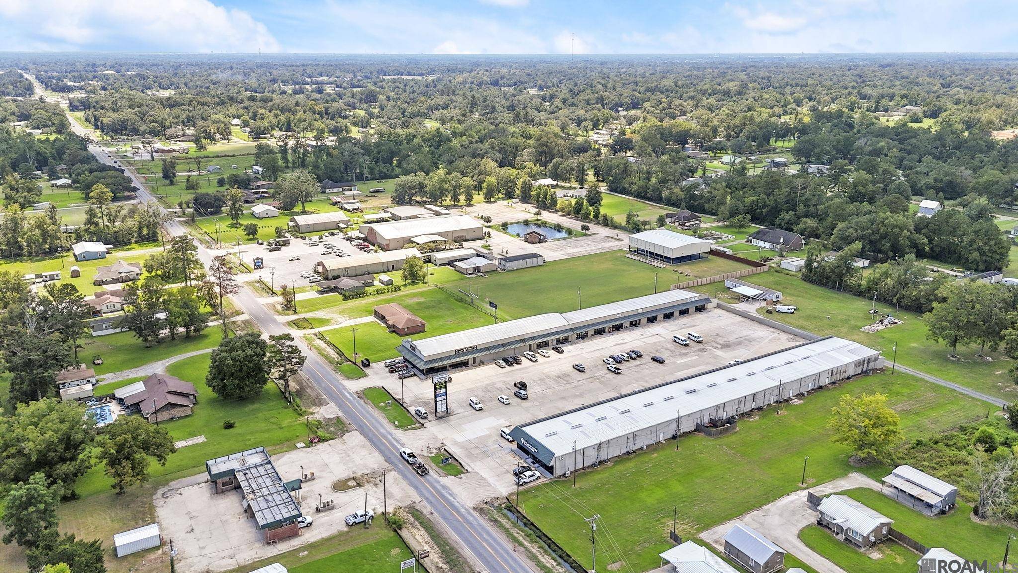 St Amant, LA 70774,13489 La Hwy 431 ##B