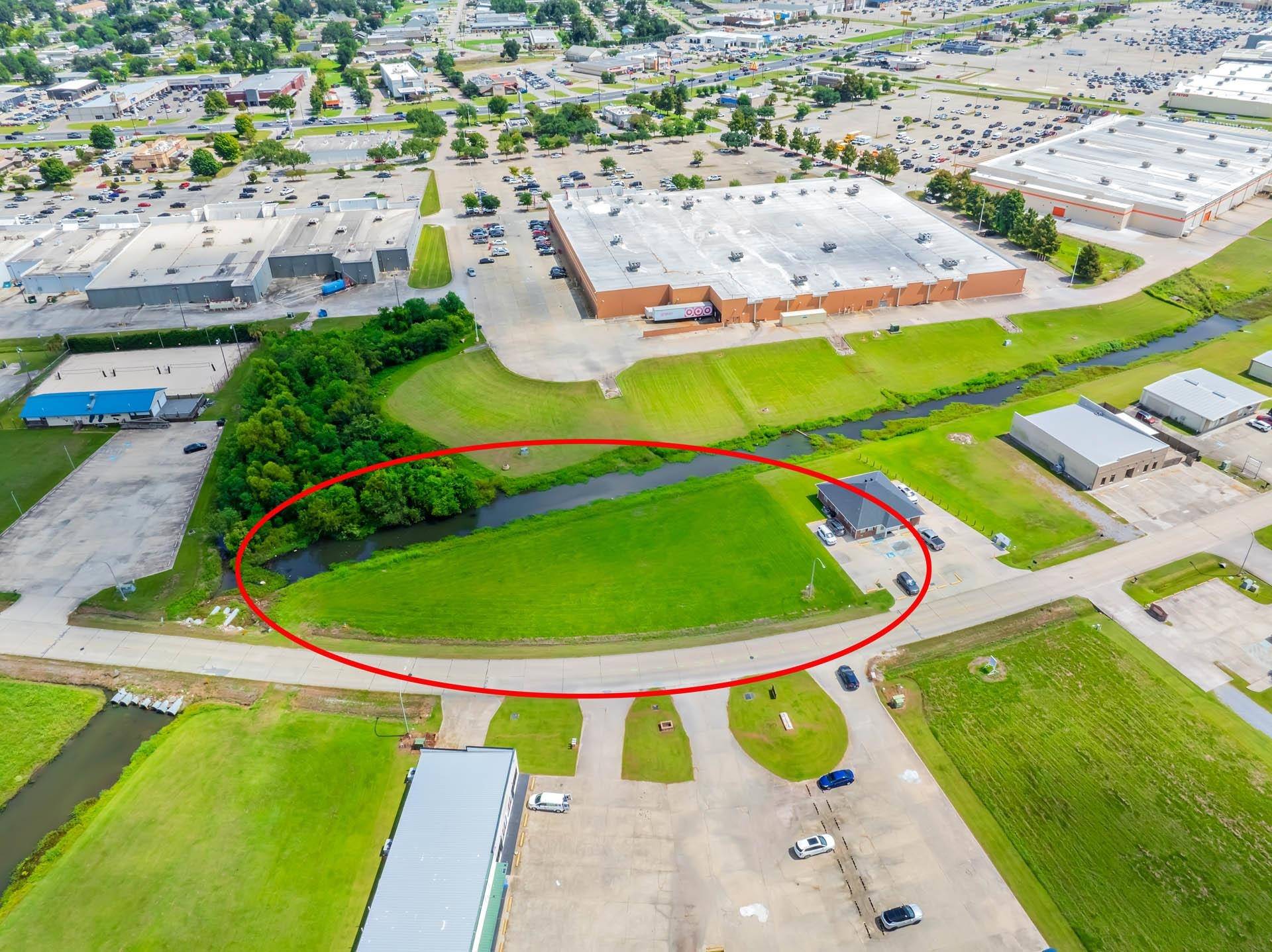 Houma, LA 70360,682 Corporate Drive