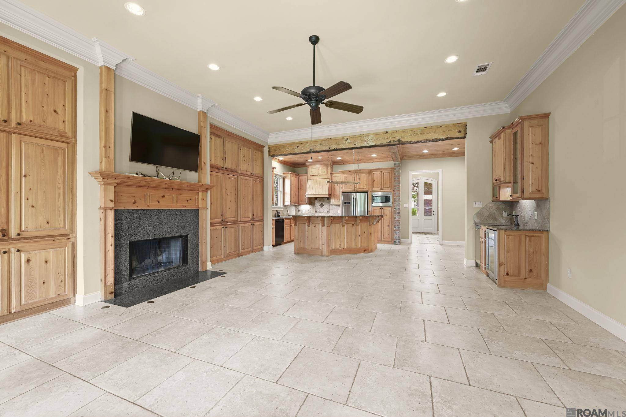 Baton Rouge, LA 70809,5235 Lone Pine Ln