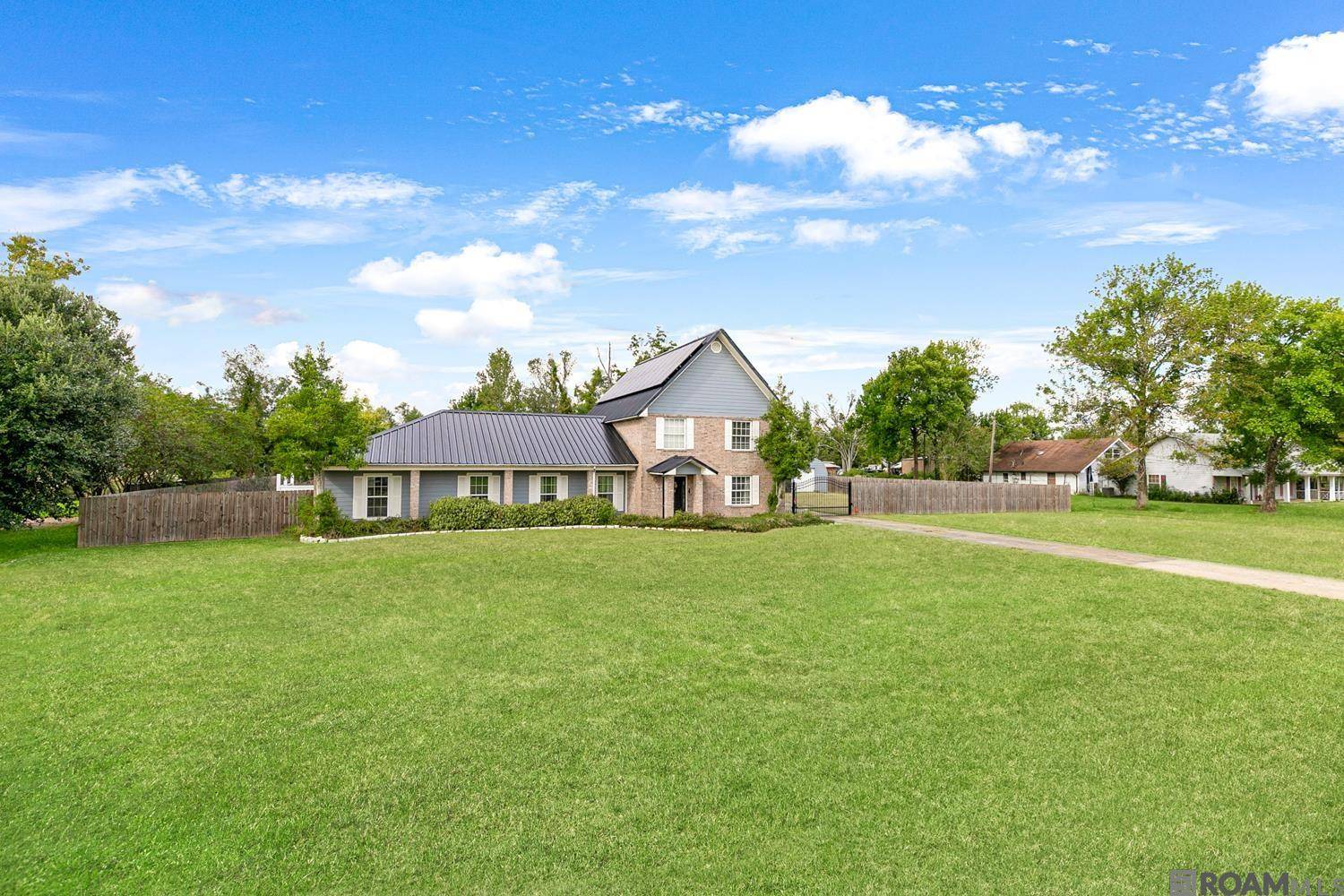 Gonzales, LA 70737,39468 Gautreau Rd