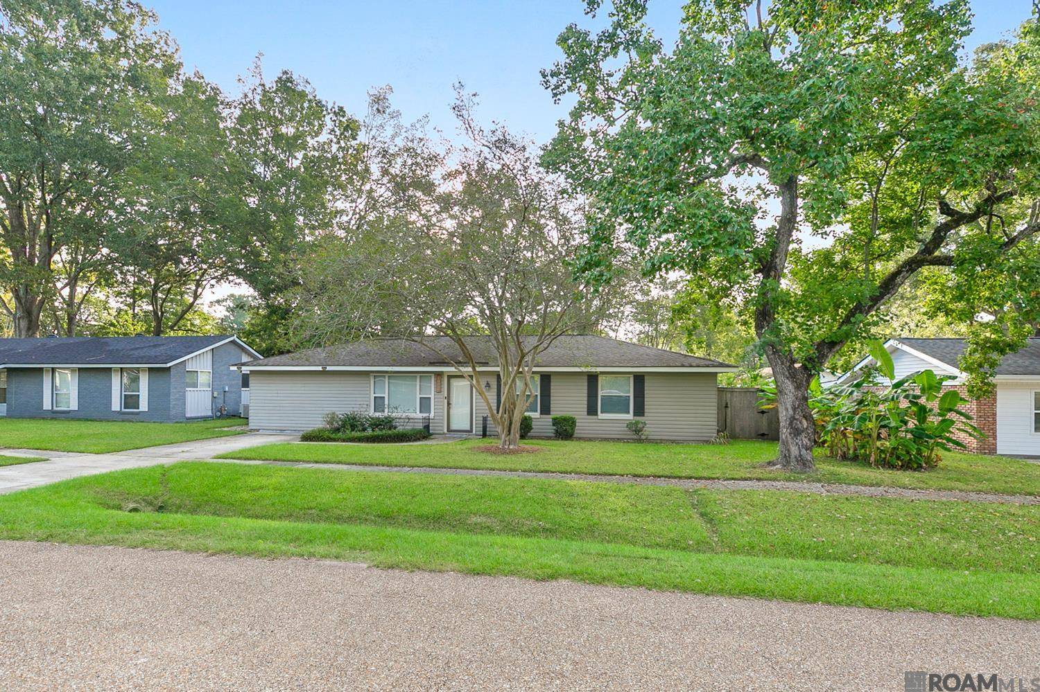 Baton Rouge, LA 70810,1922 Mullen Dr