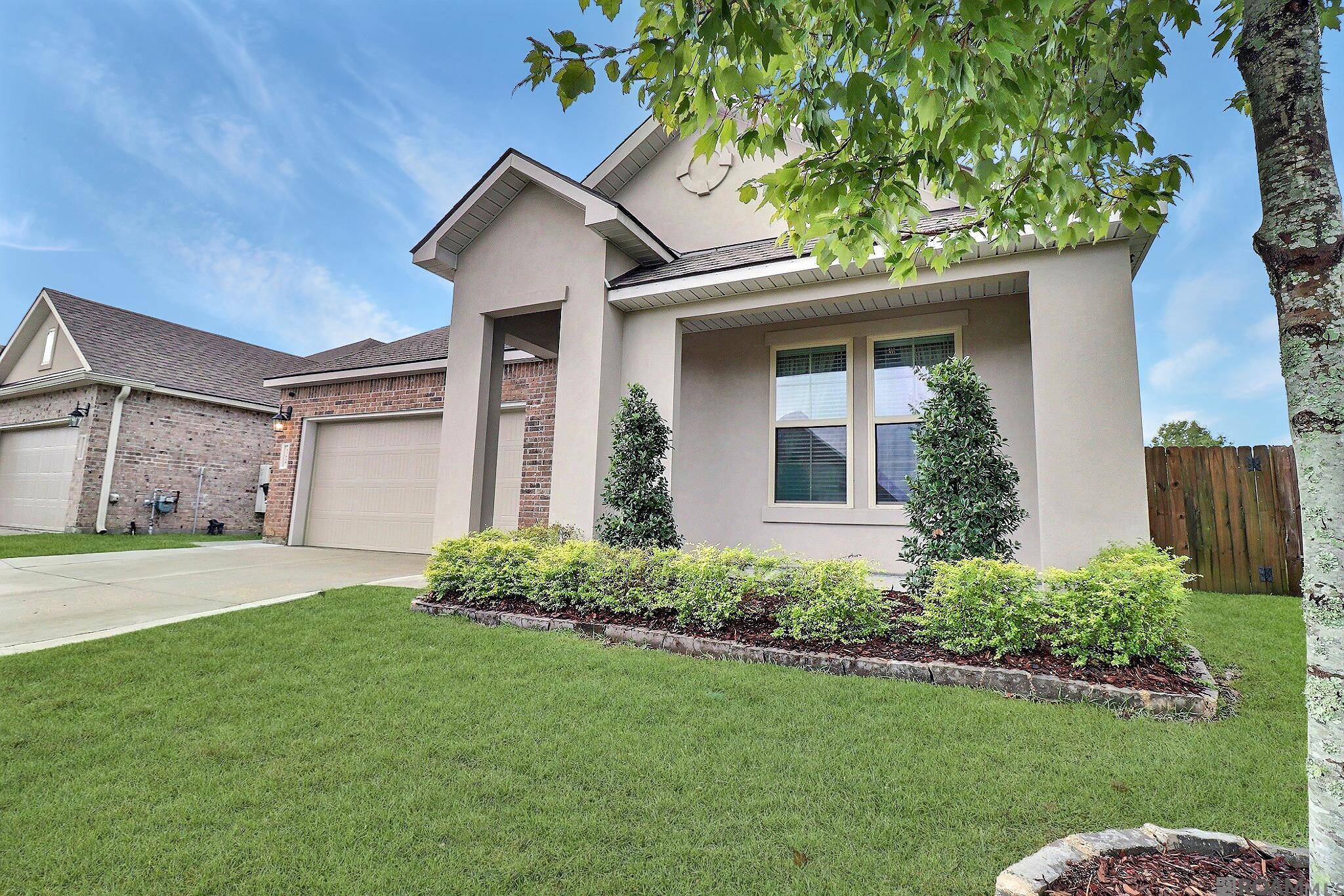Saint George, LA 70817,13818 Malbec Ave