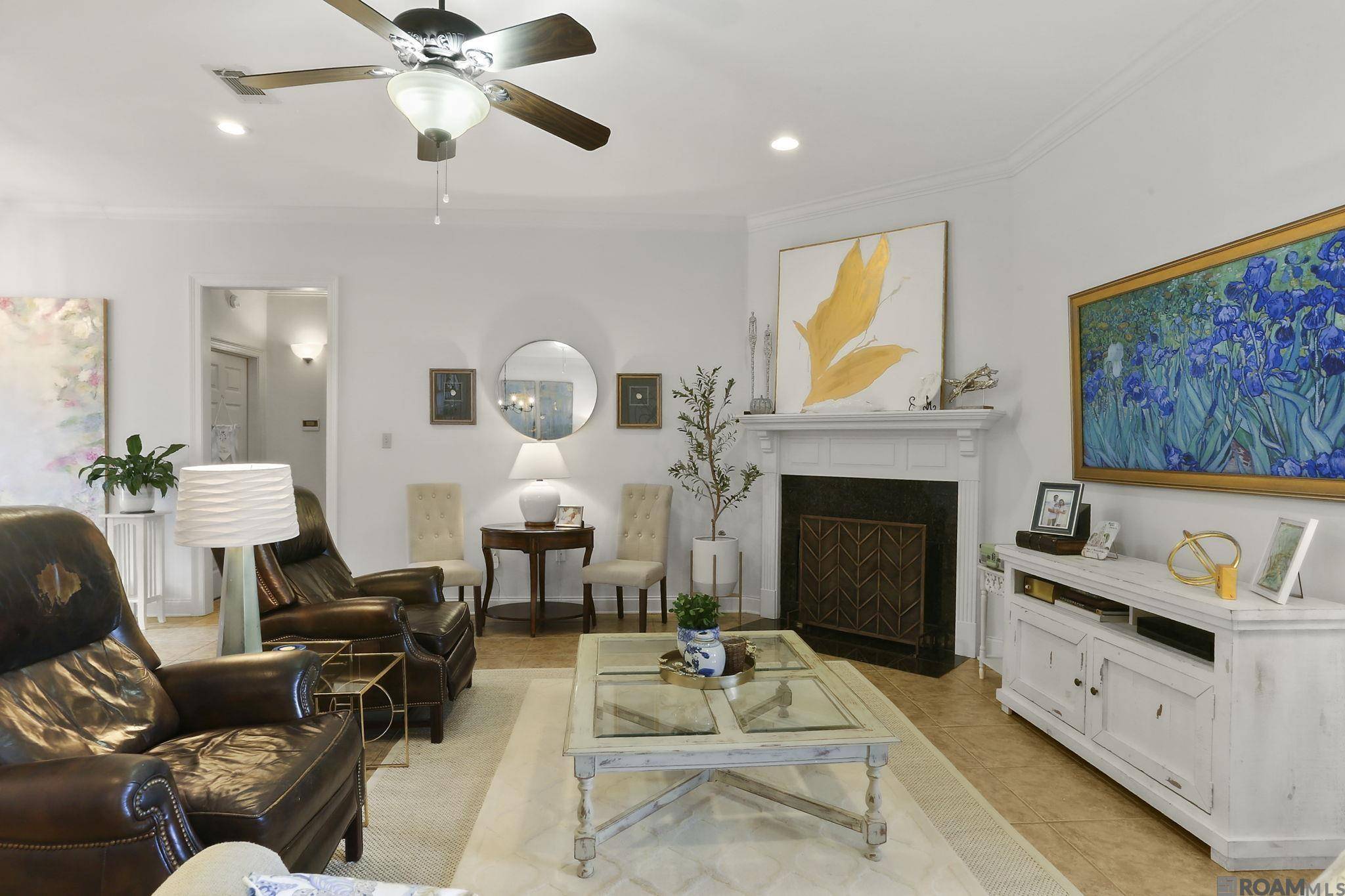 Baton Rouge, LA 70810,10819 Springtree Ave