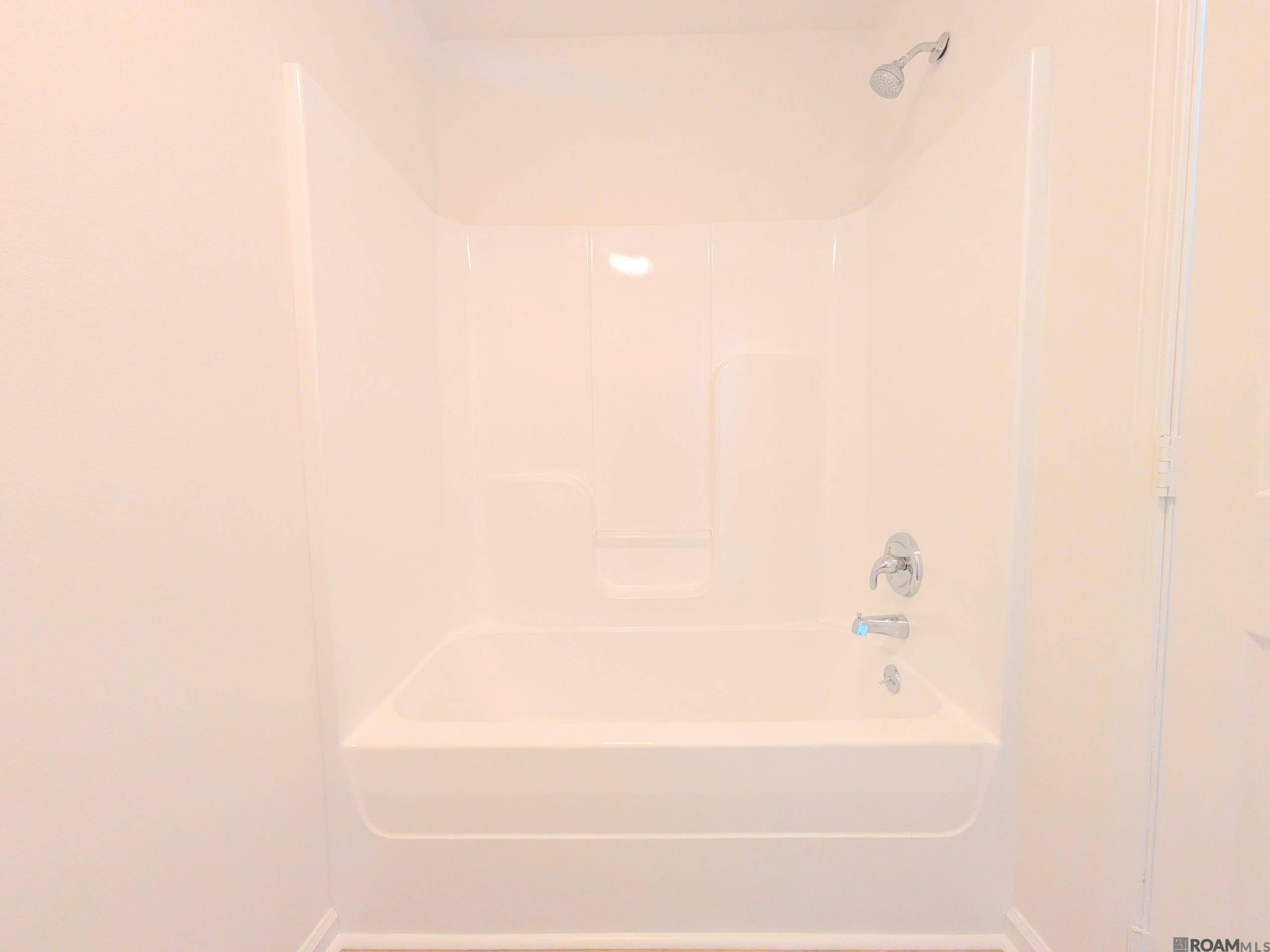 Baton Rouge, LA 70810,8568 Longwood View Ave