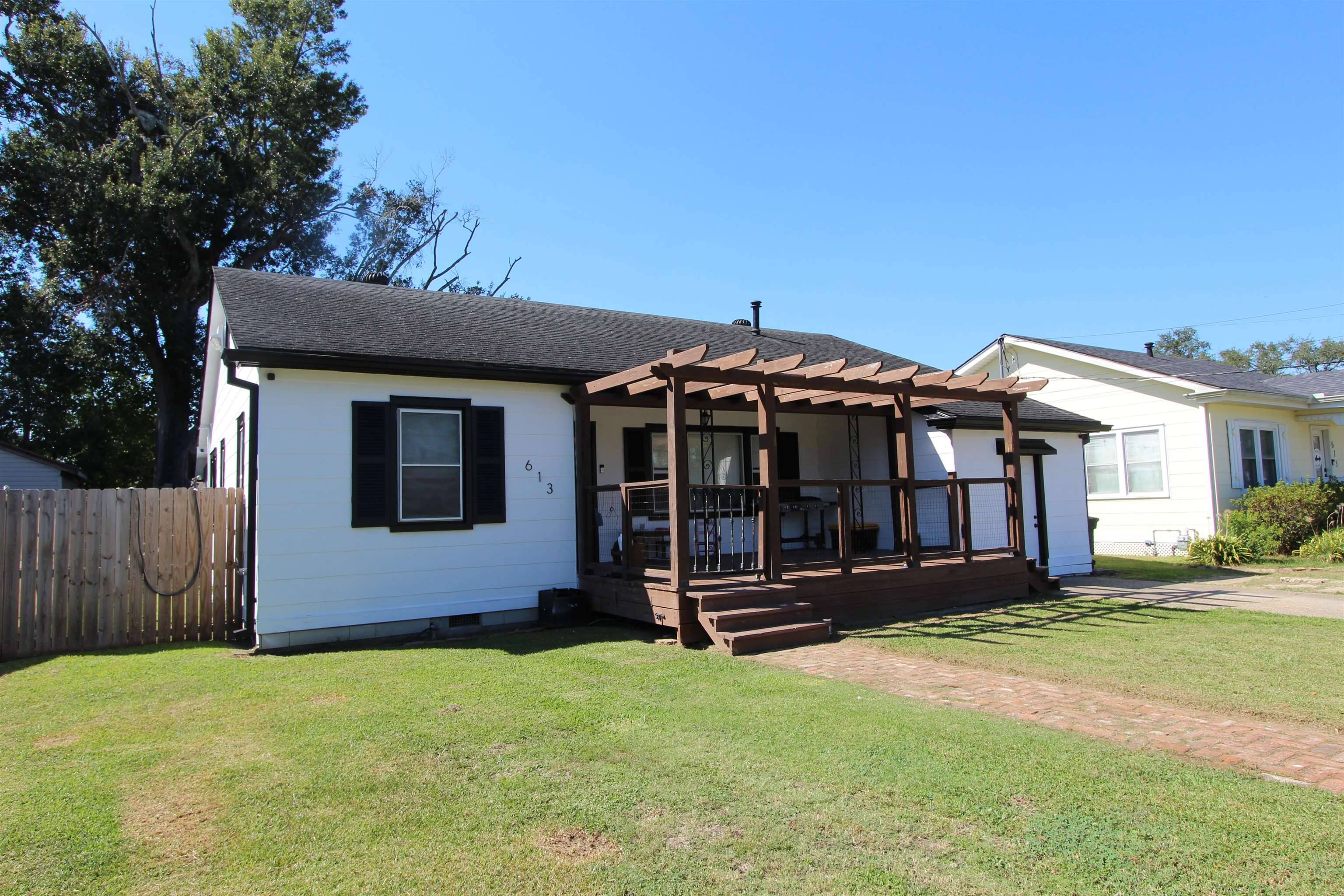 Houma, LA 70364,613 Duval Avenue