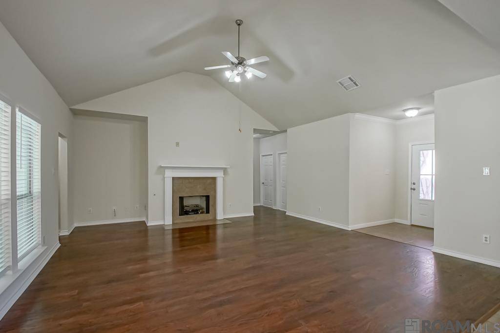 Denham Springs, LA 70726,26351 Avoyelles Ave