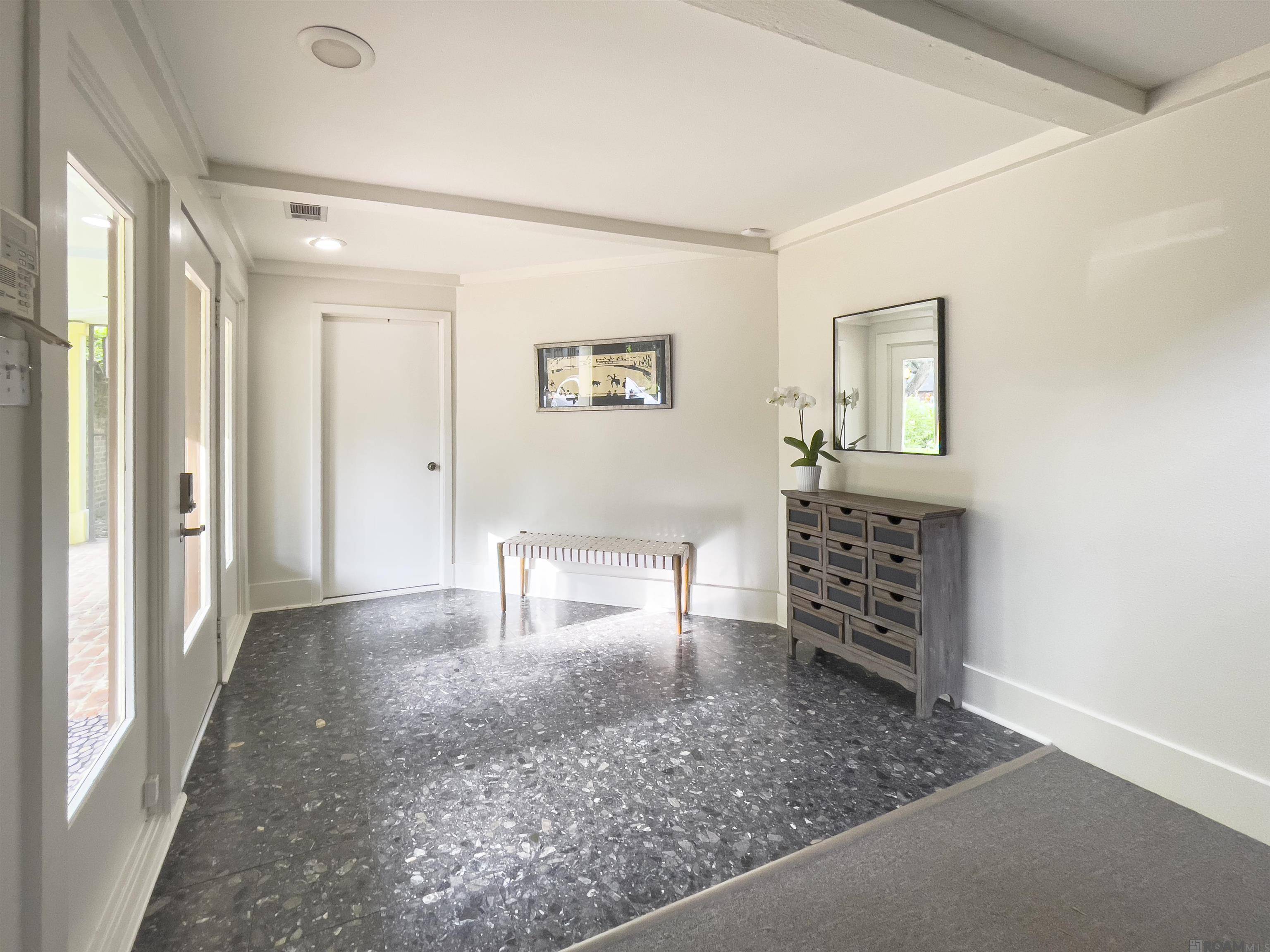 Baton Rouge, LA 70806,540 Drehr Ave