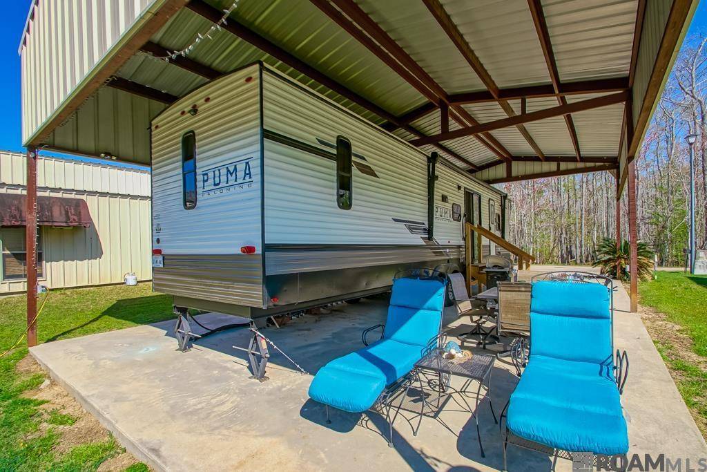 Maurepas, LA 70449,23334 Chene Blanc Ln