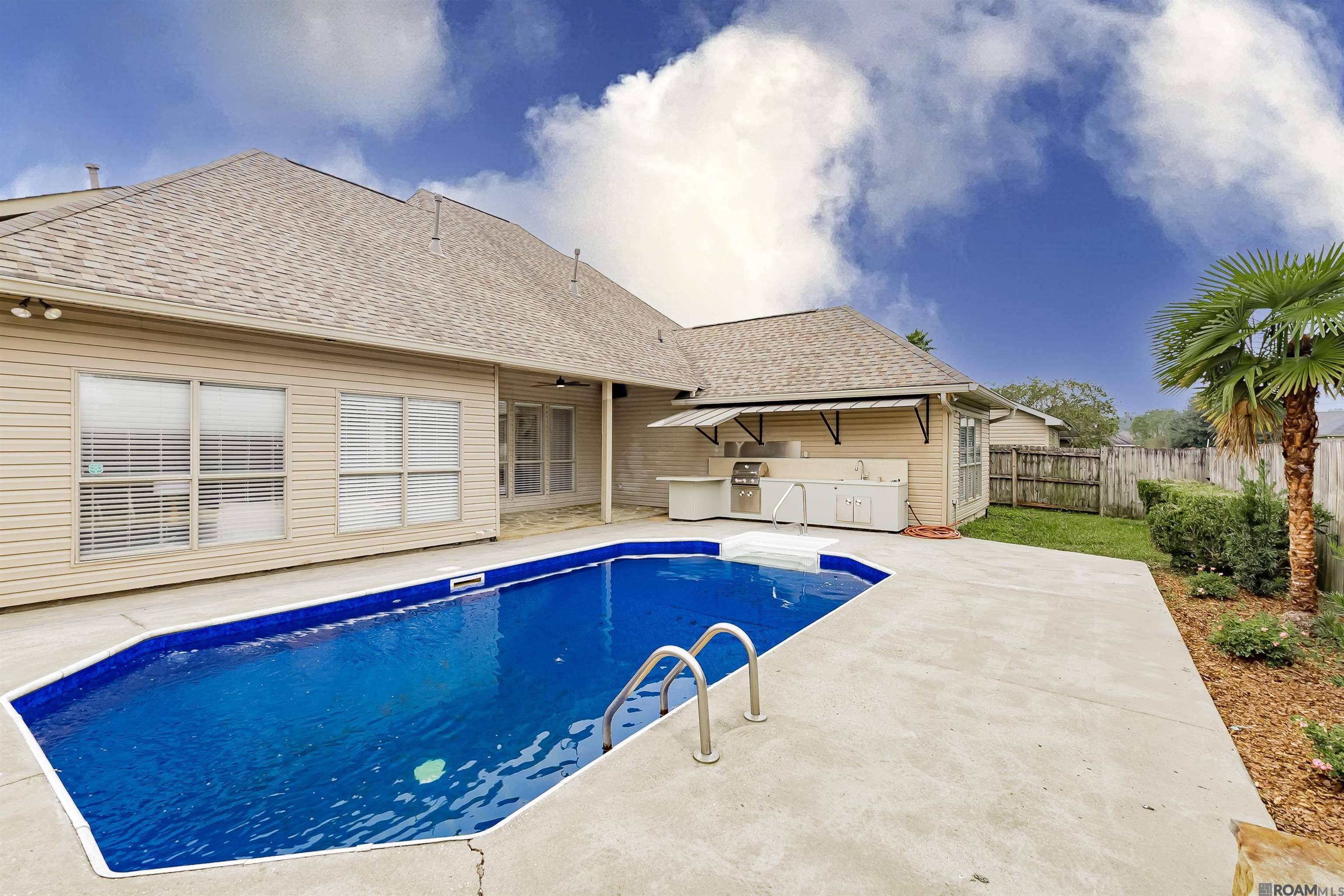 Denham Springs, LA 70726,11447 Lemonwood Dr