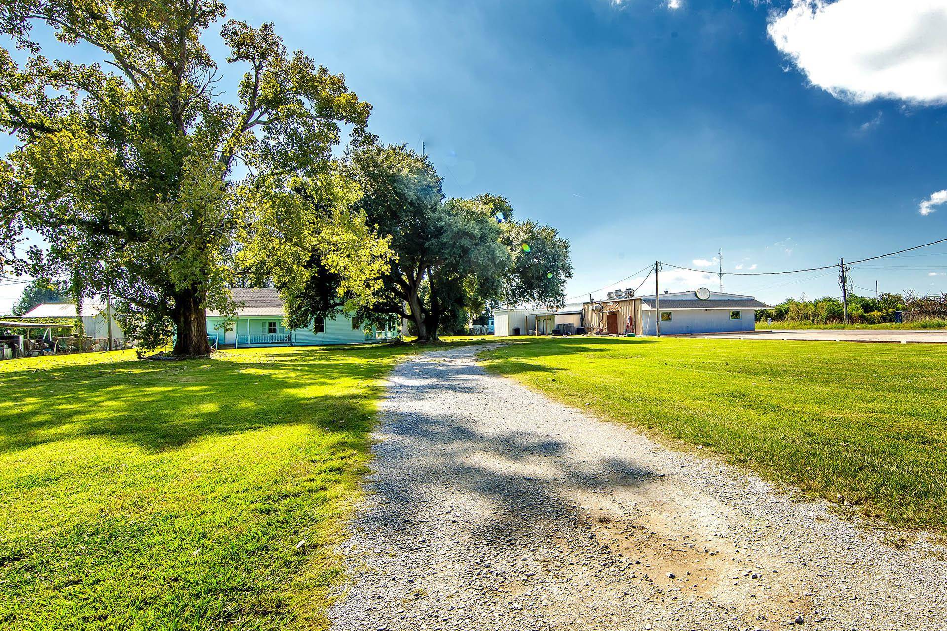 Larose, LA 70373,13966 West Main Street