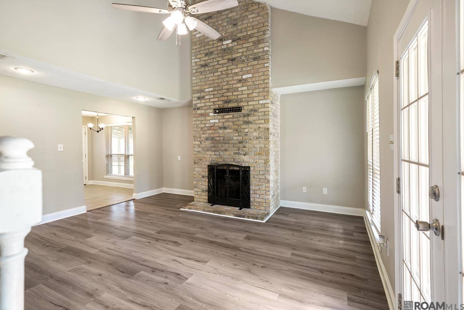 Baton Rouge, LA 70816,15861 N King Bradford Dr