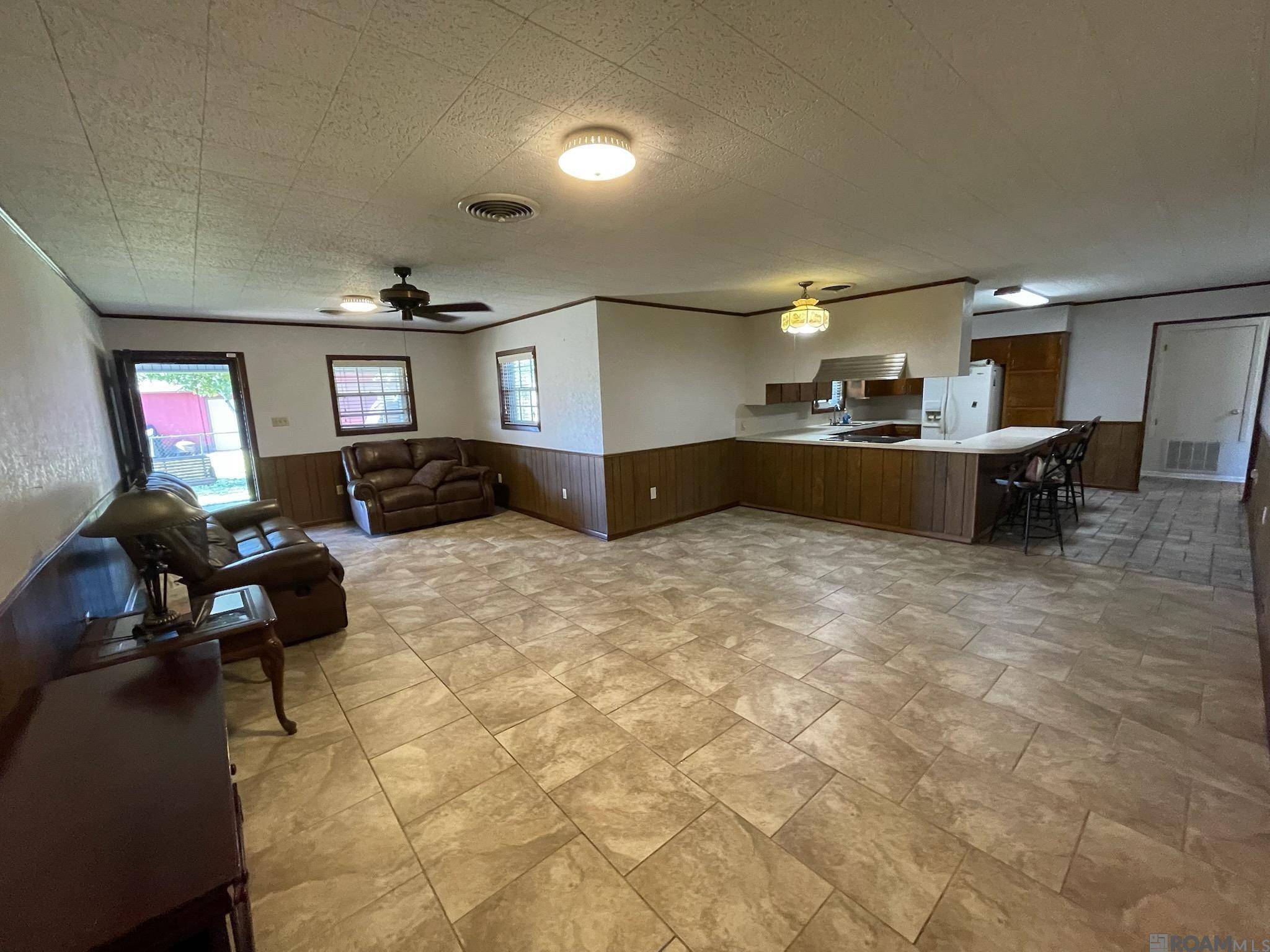 Gramercy, LA 70052,103 N Millet Ave