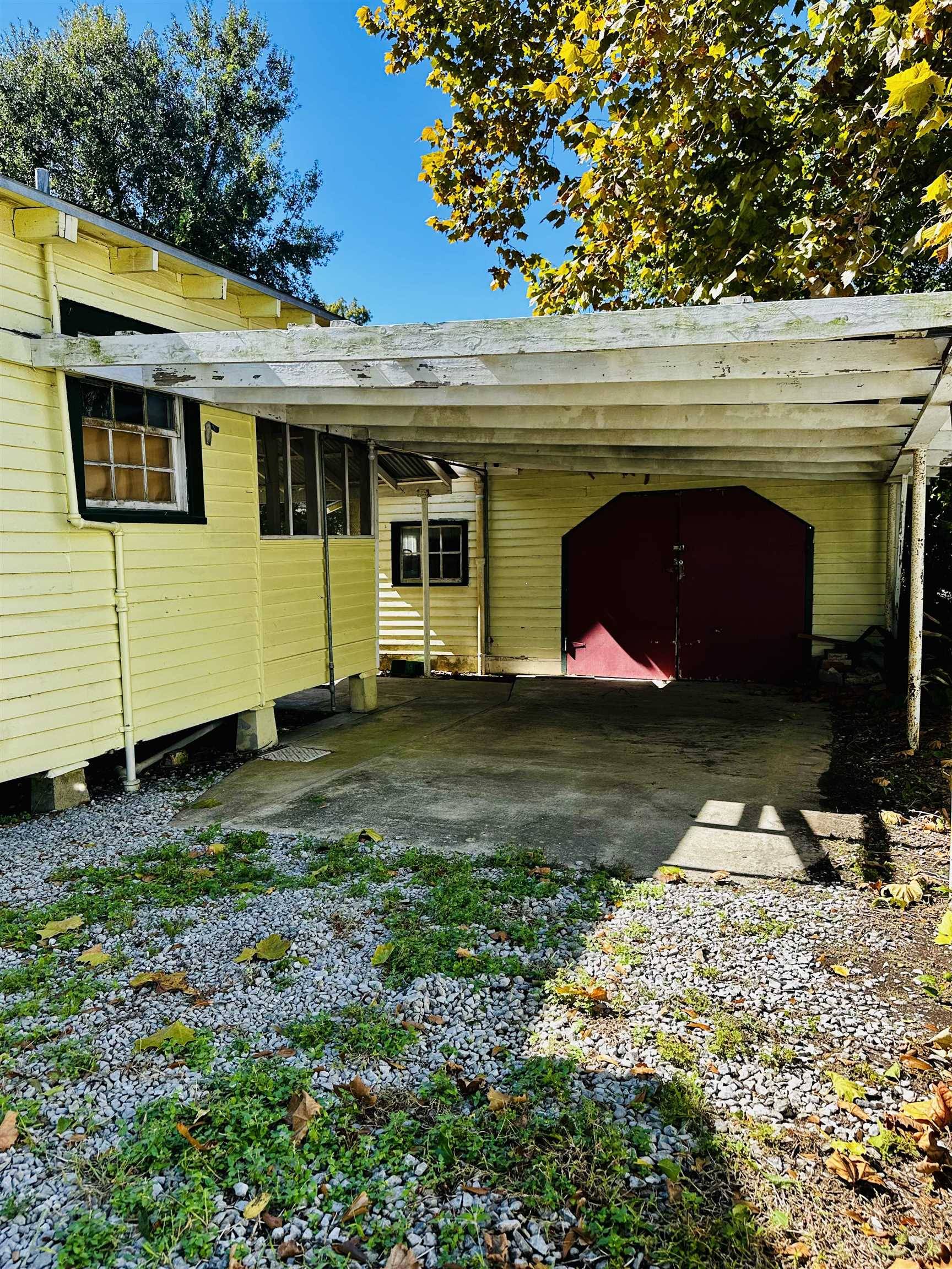 Houma, LA 70360,1236 Roussell Street