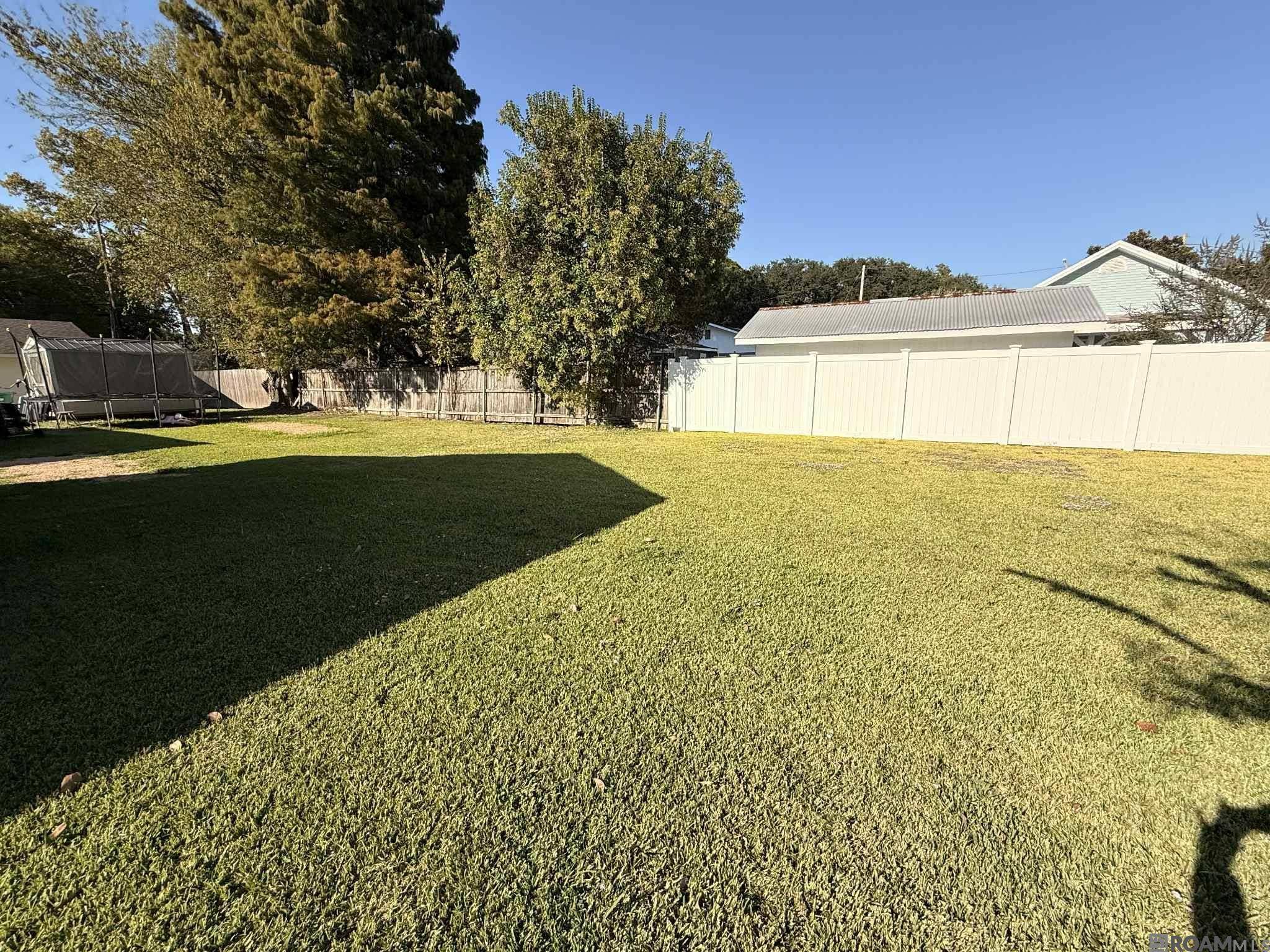 Brusly, LA 70719,526 Gwin St