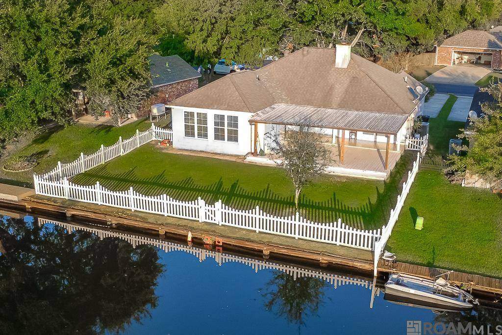 Baton Rouge, LA 70817,18733 W Lake Terrace Dr