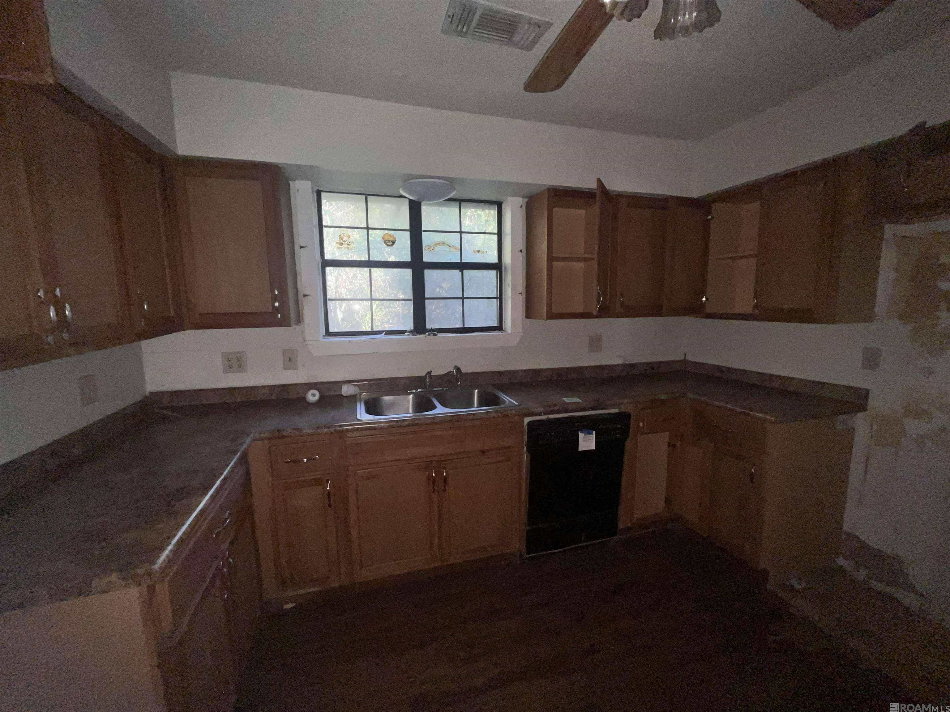 Hammond, LA 70403,44327 Marie Dr