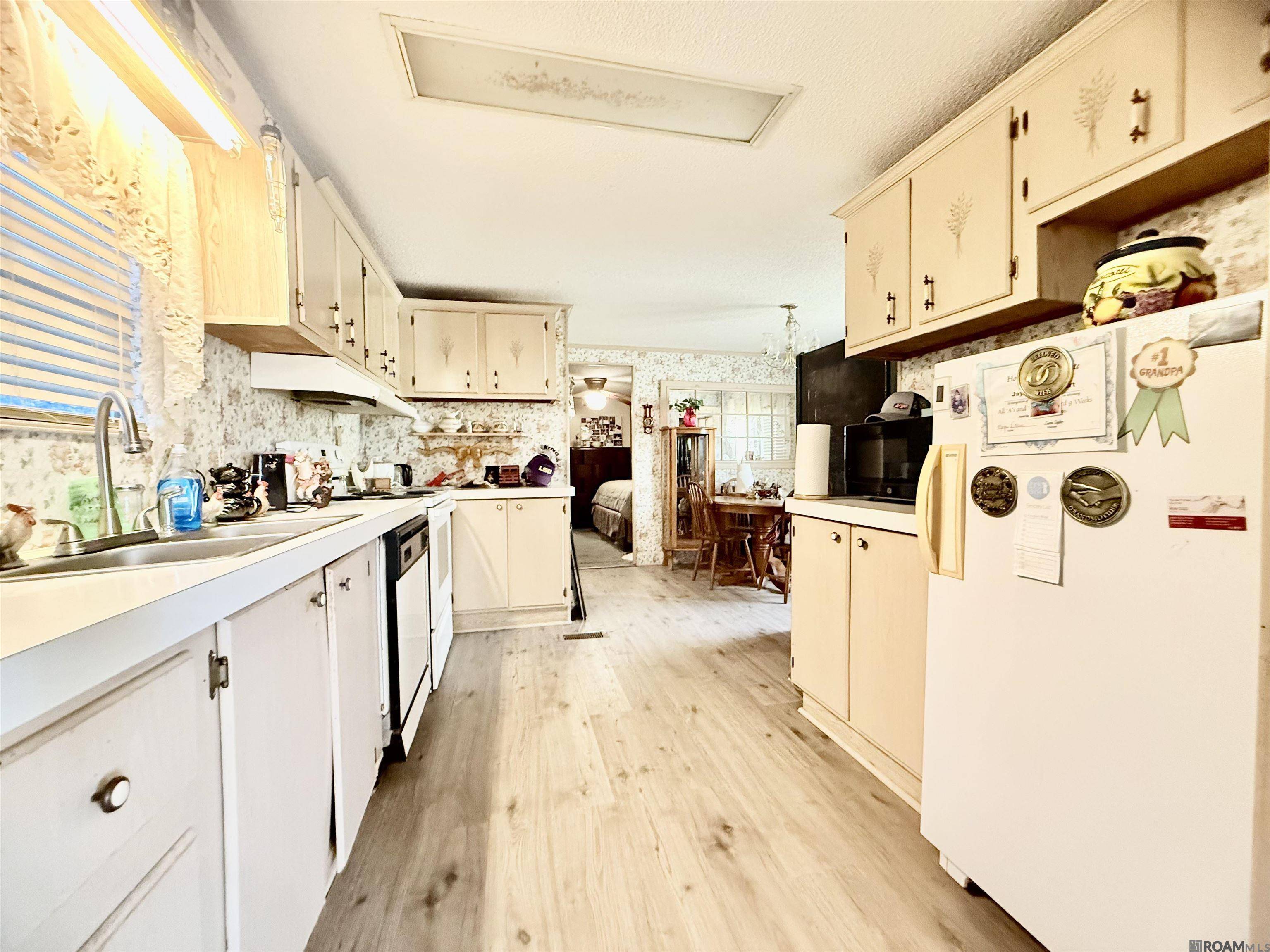 Port Allen, LA 70767,5211 Wilcox Dr