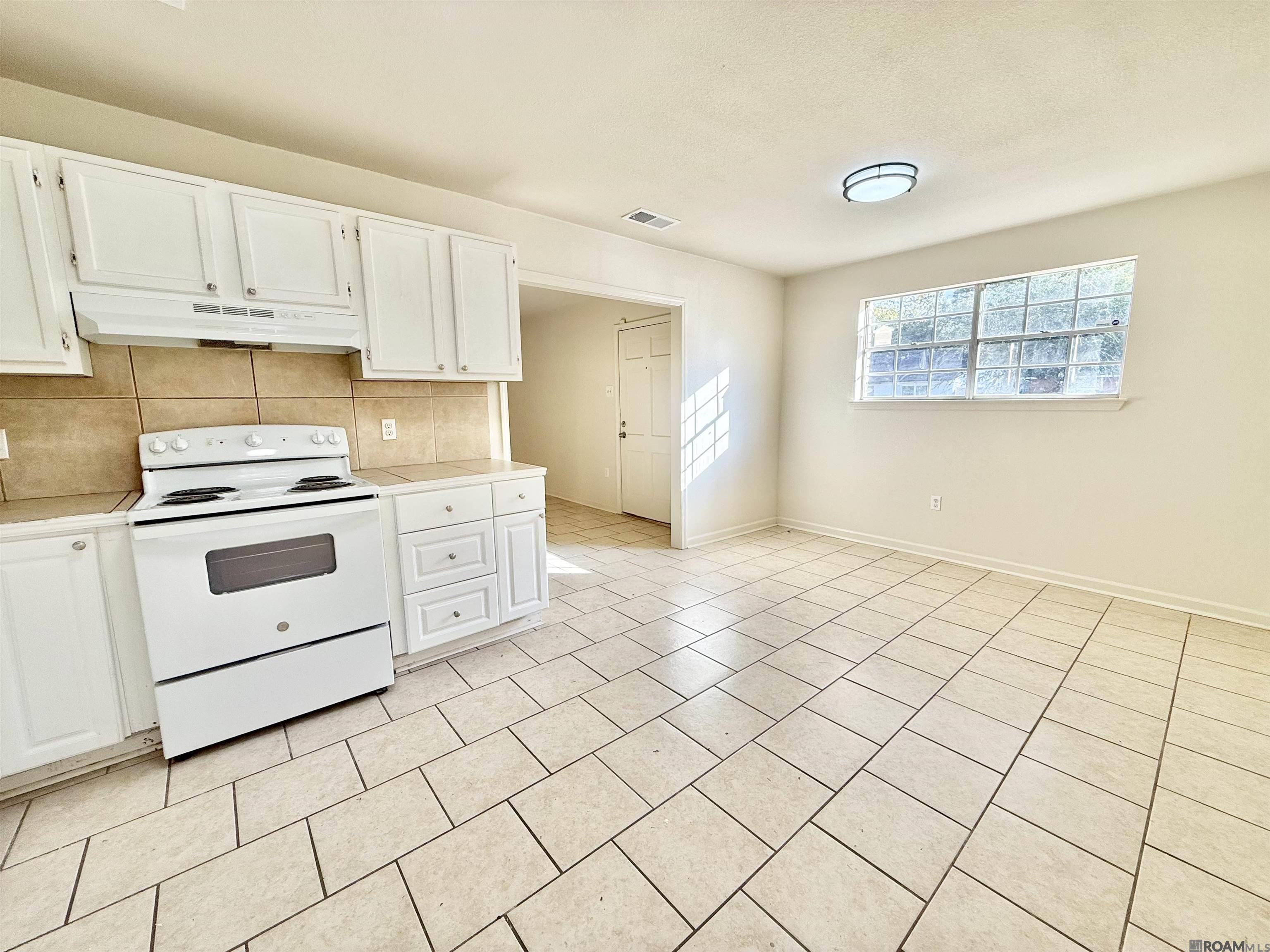 Baton Rouge, LA 70819,15733 Marjorie Dr