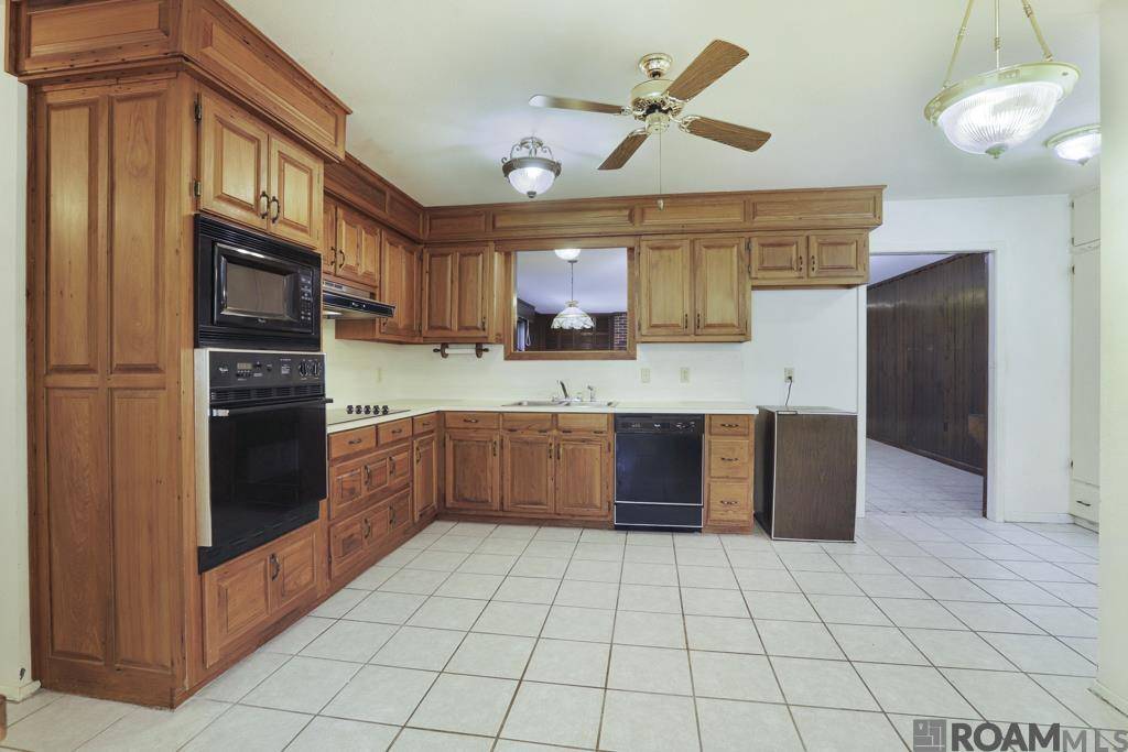 Baton Rouge, LA 70811,11444 St Lawrence Dr