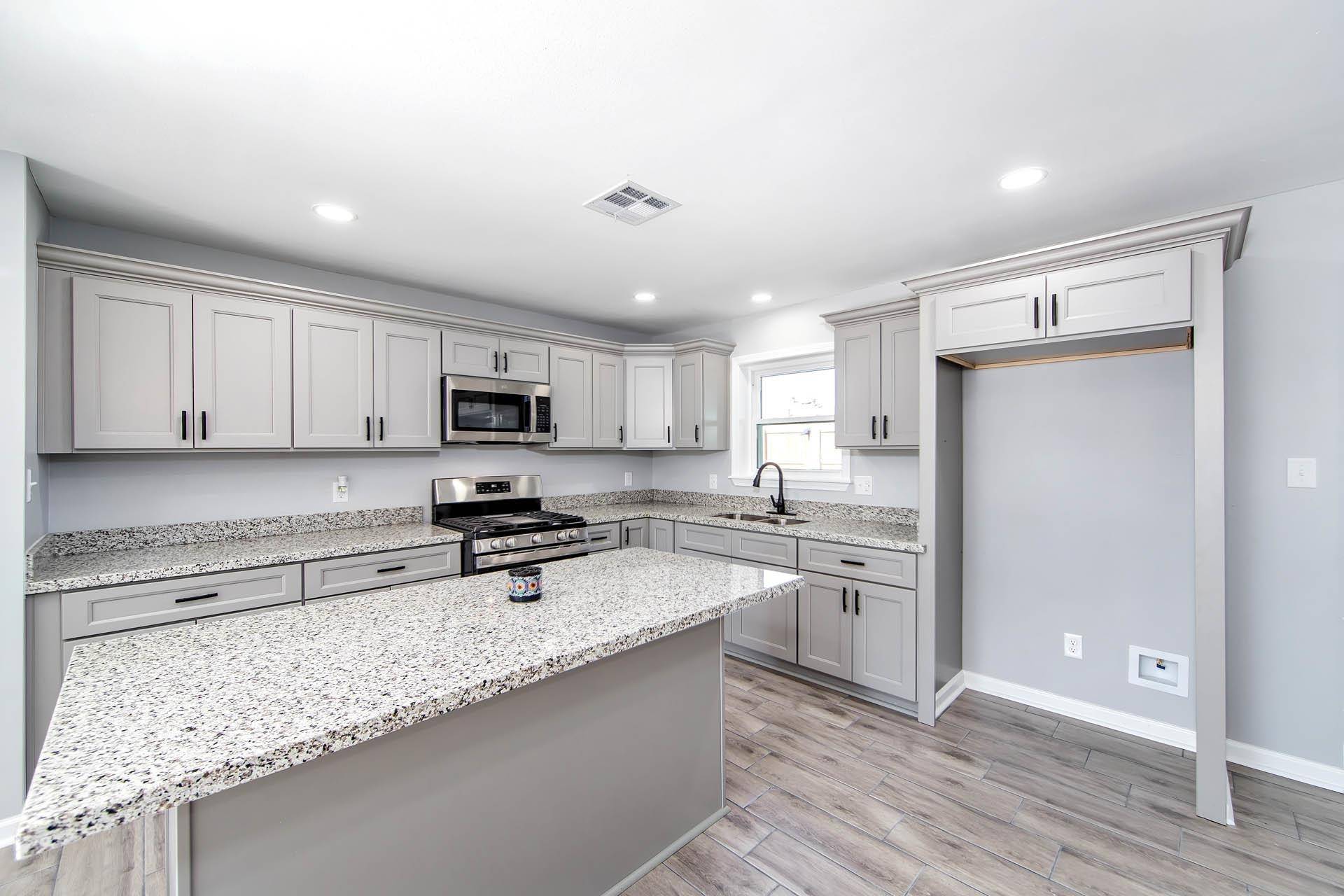 Houma, LA 70363,318 Glynn Avenue