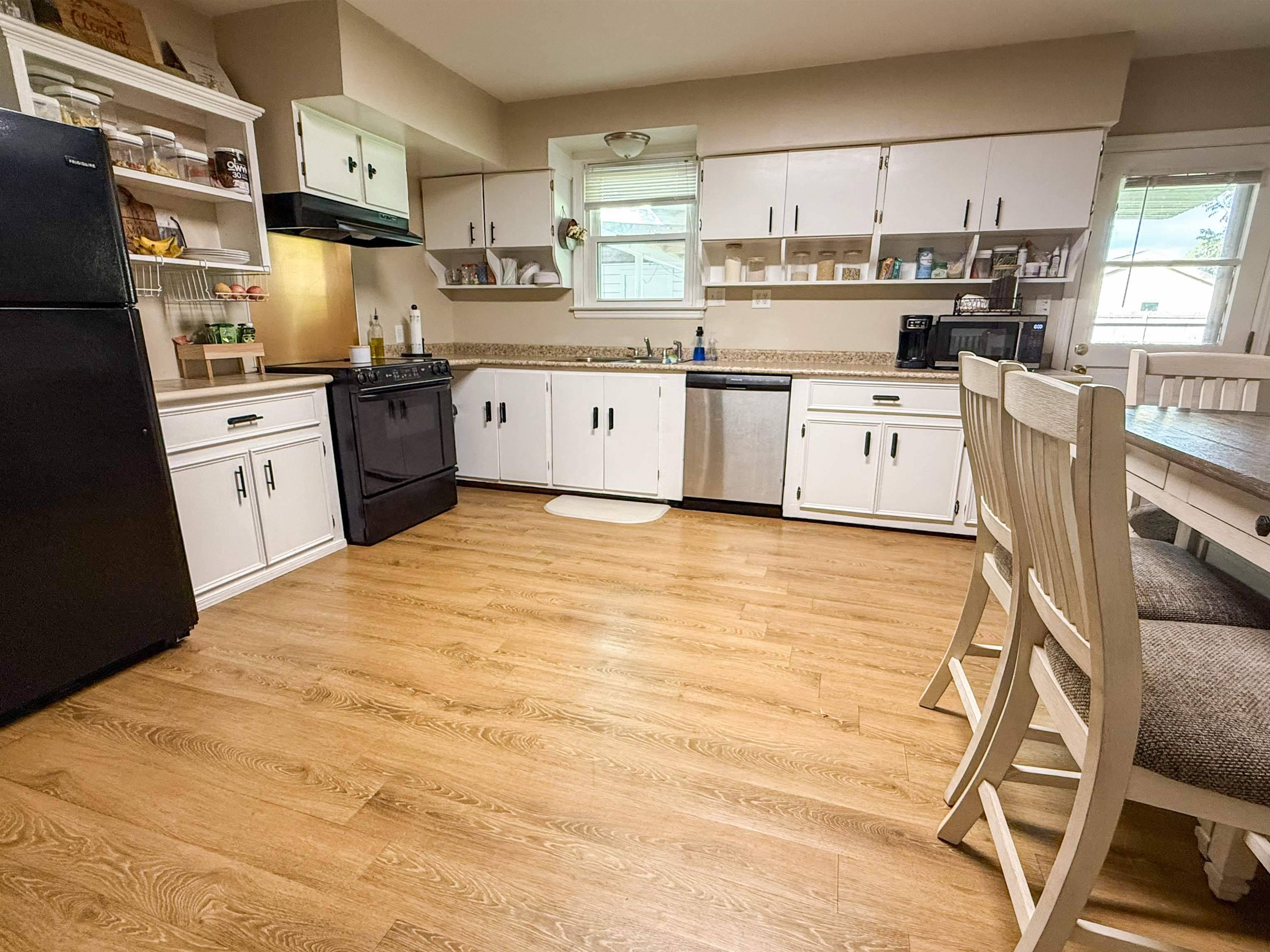 Thibodaux, LA 70301,109 Apricot St