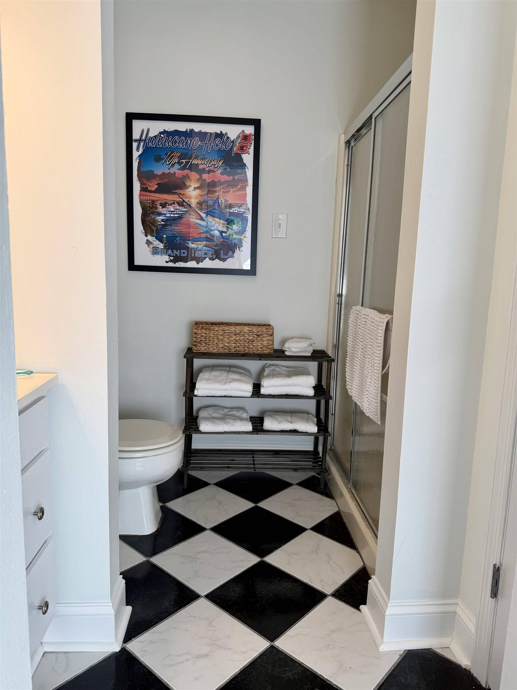 Grand Isle, LA 70358,411 Admiral Craik Dr ##3