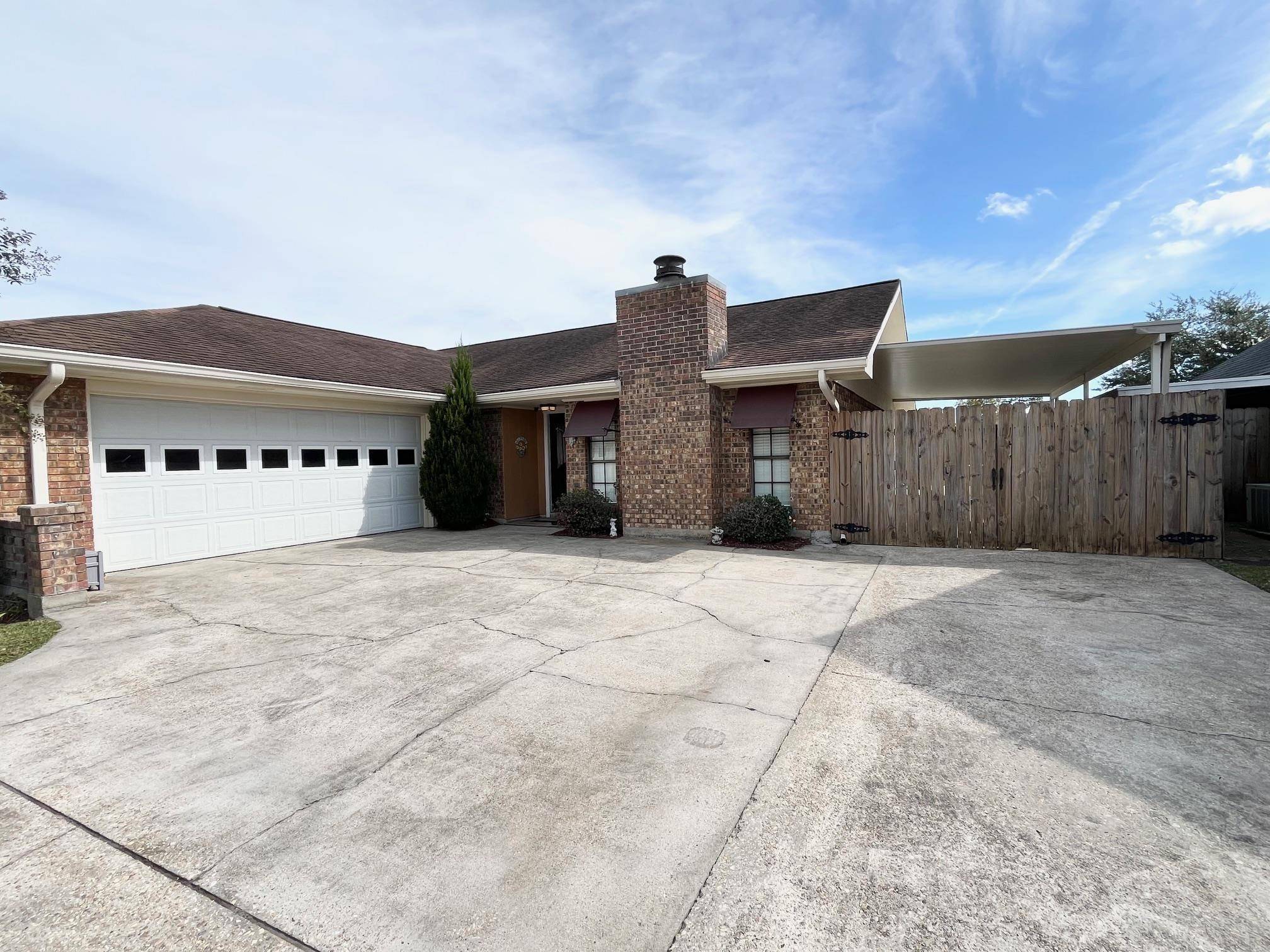 Houma, LA 70360,1507 Coral Dr