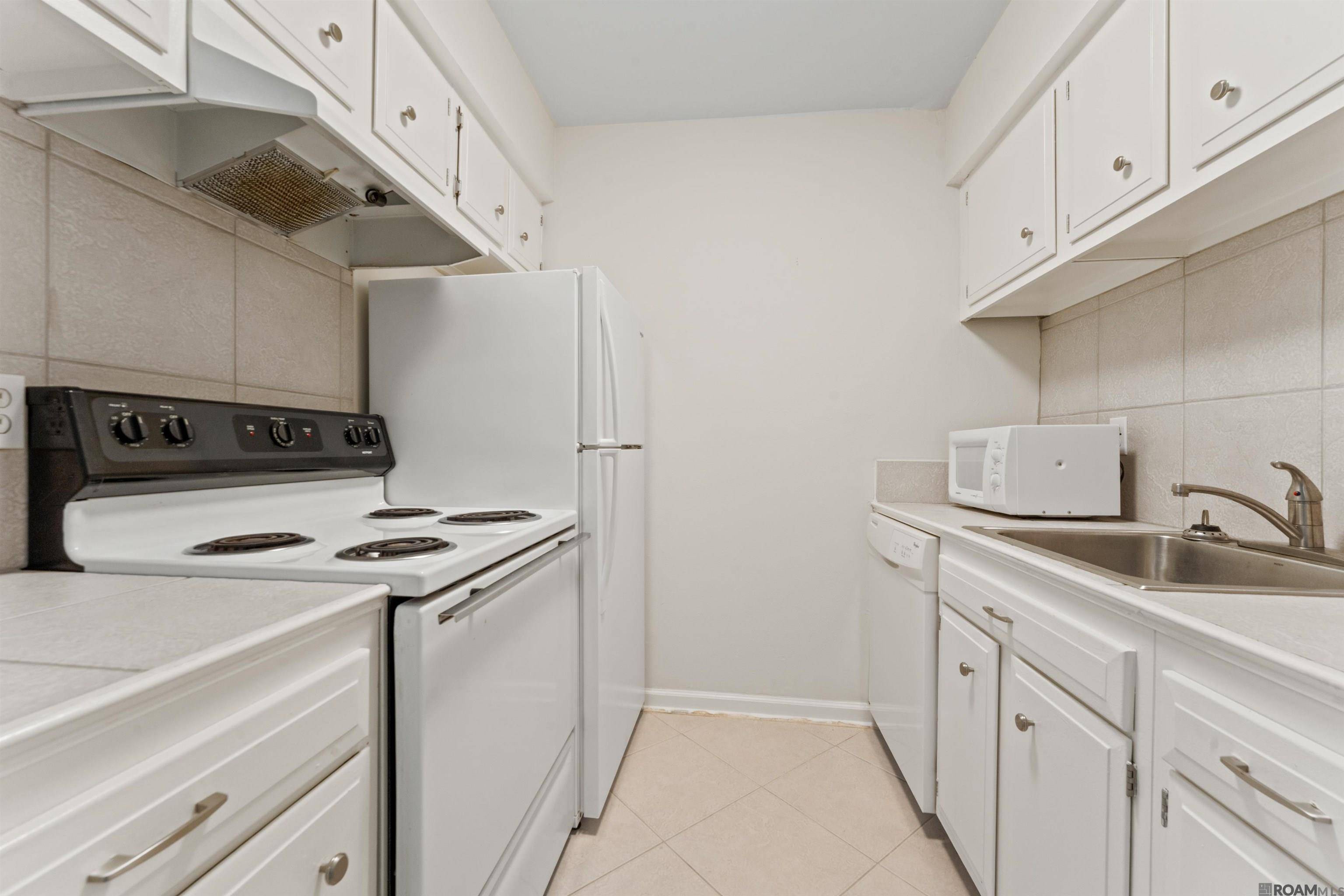 Baton Rouge, LA 70808,454 W Parker Blvd ##A-6