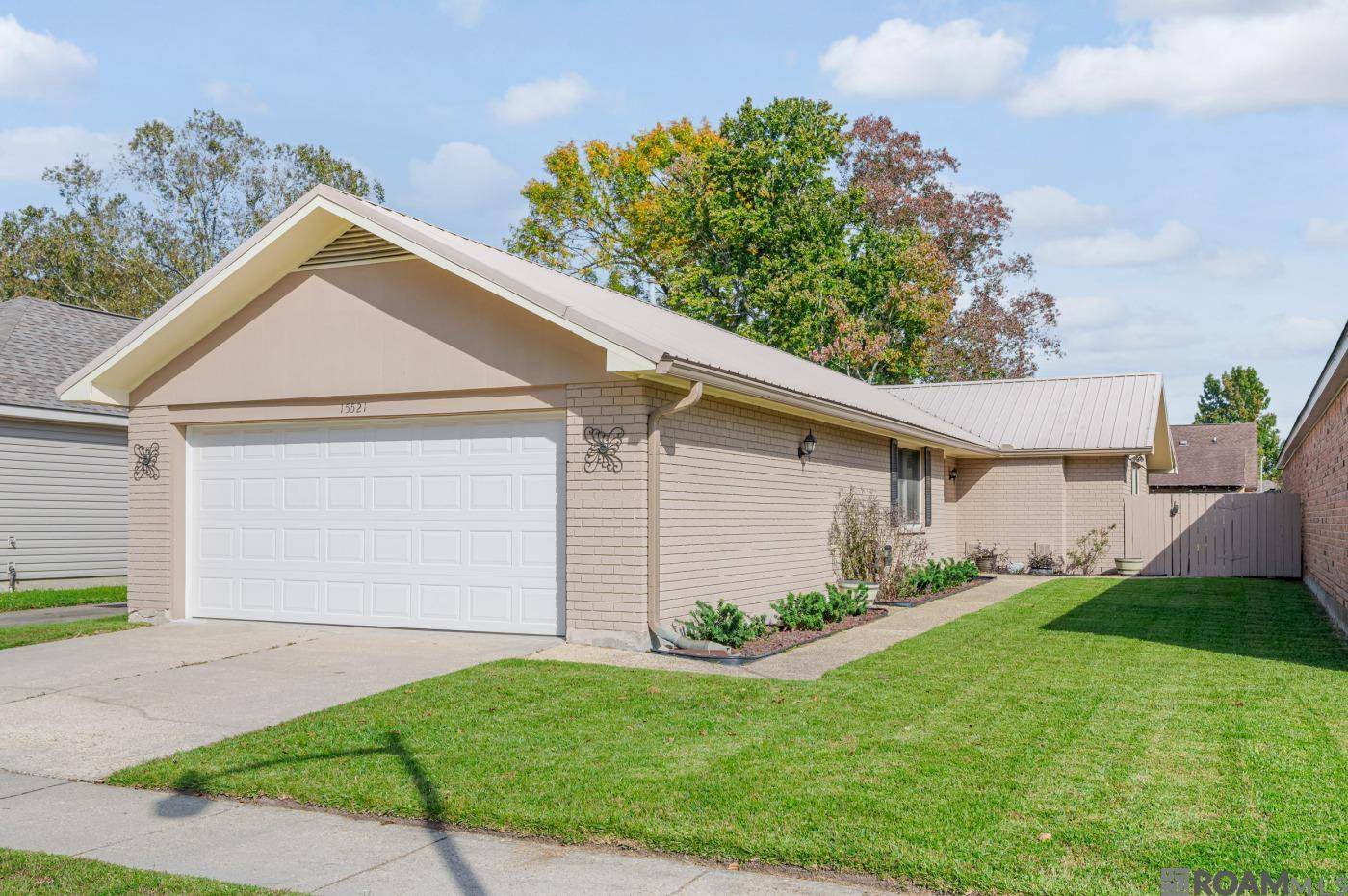 Baton Rouge, LA 70817,15521 Summerwood Ave