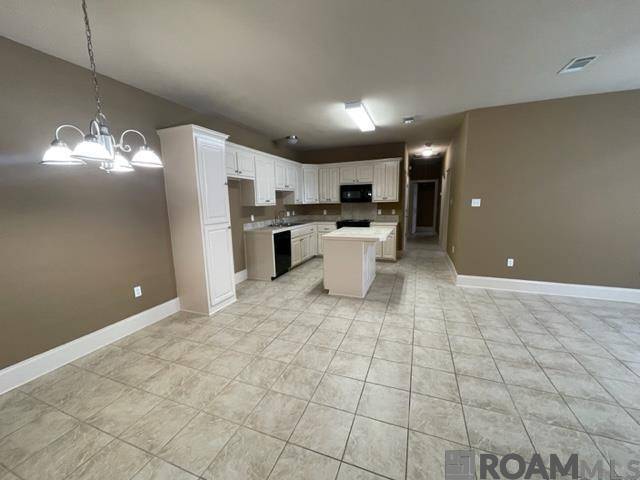 Baton Rouge, LA 70816,15092 Rimrock Ct