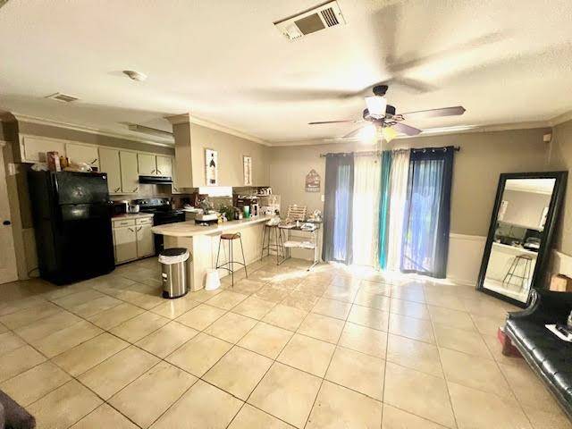 Baton Rouge, LA 70815,11988 Forest Oak Ct