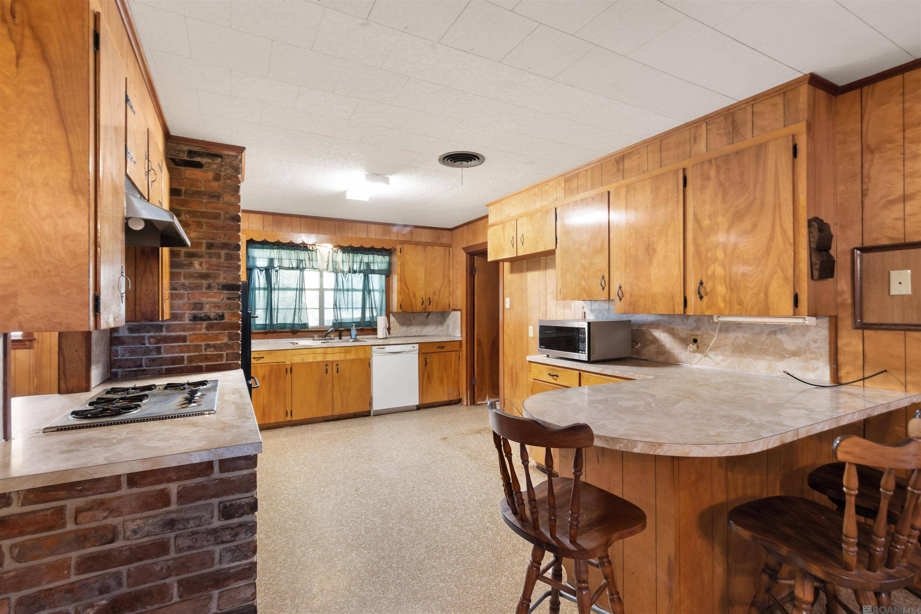 Morganza, LA 70759,122 Tuminello St