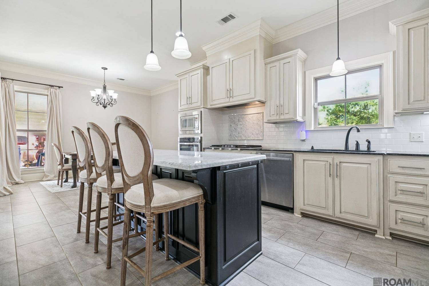 Prairieville, LA 70769,16357 Parker Place Dr