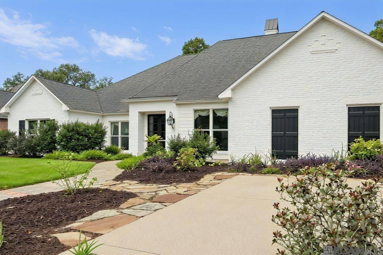 Saint George, LA 70810,16829 Amberwood Dr