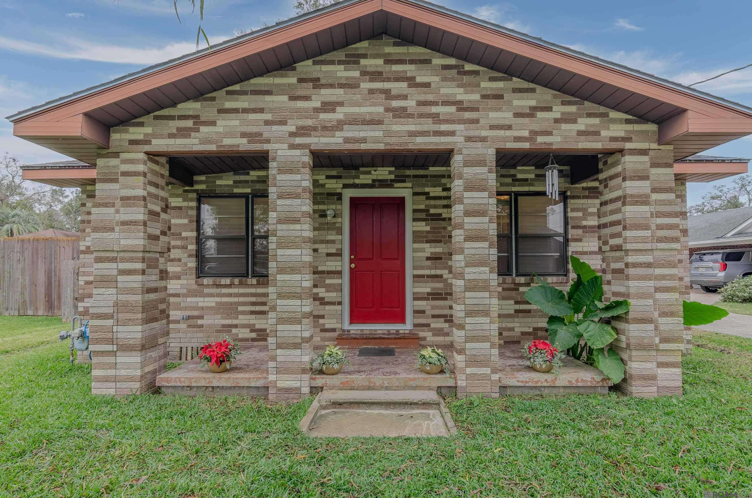 White Castle, LA 70788,53580 Ware St