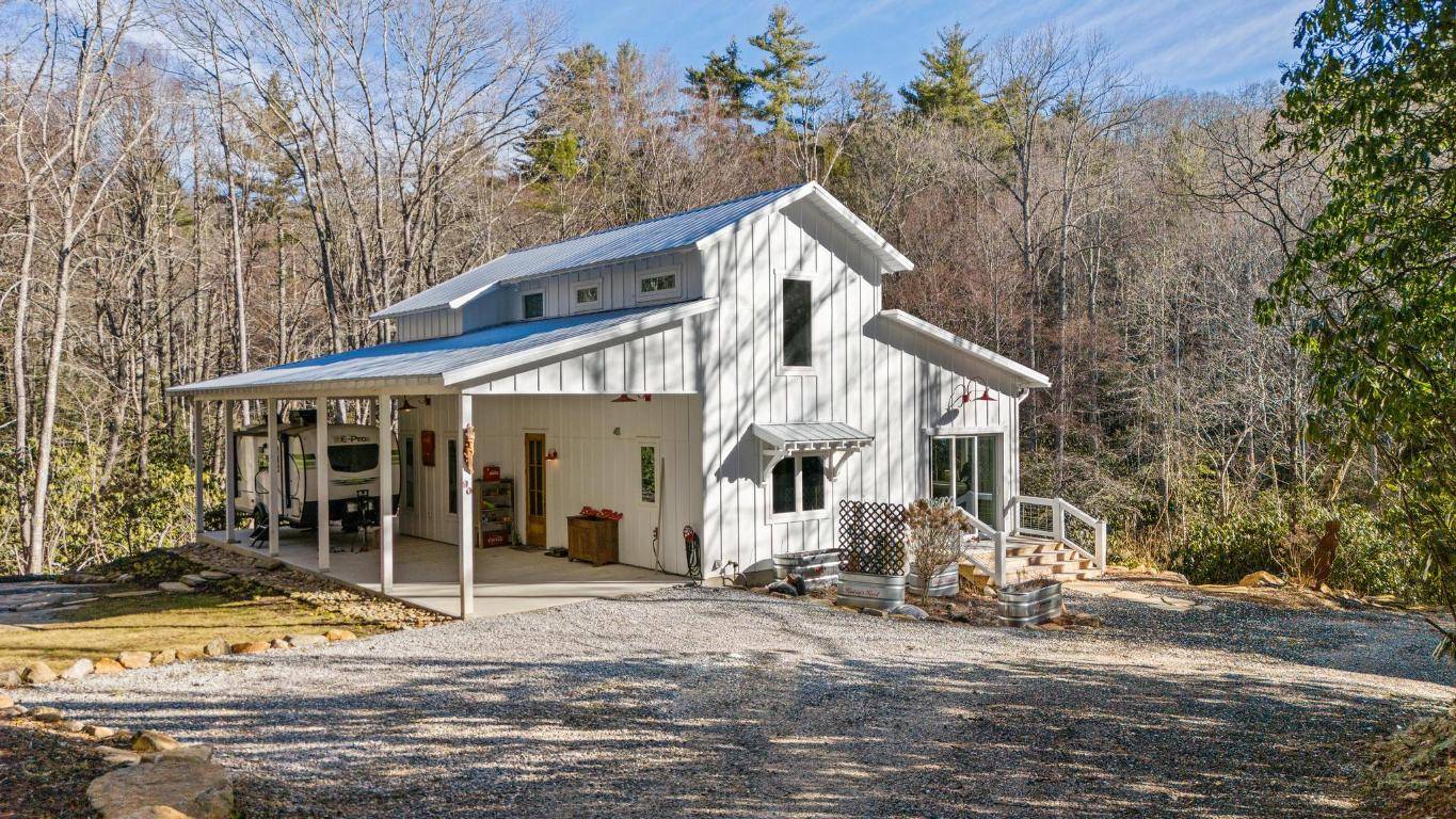 Cullowhee, NC 28723,90 Jones Hollow Rd