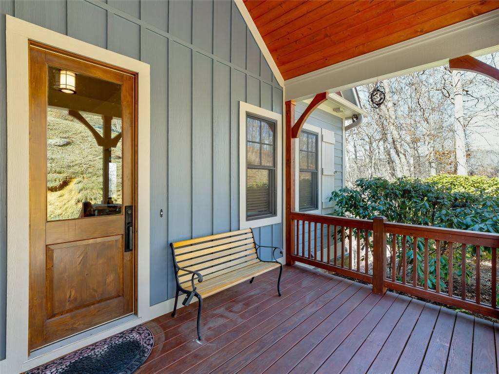 Tuckasegee, NC 28783,130 Cross Vine DR