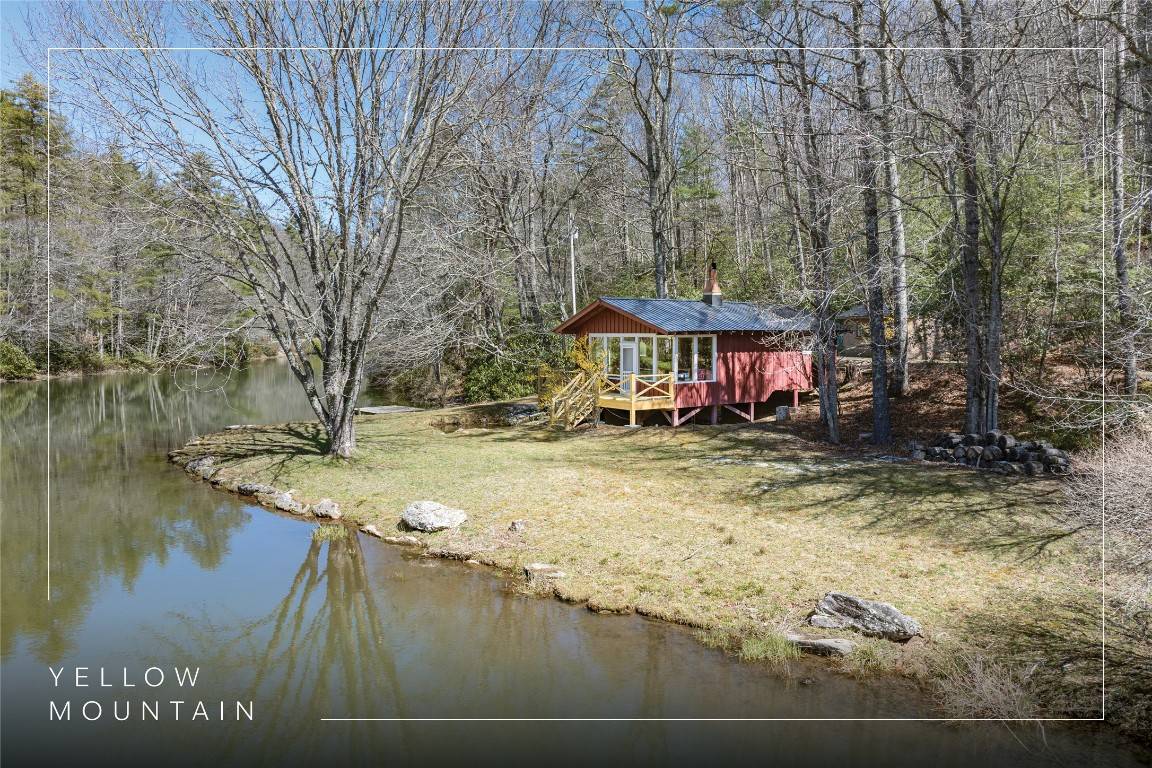 Cullowhee, NC 28723,24 Flintlock RD