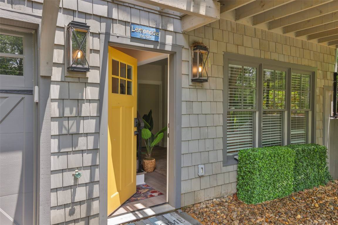 Highlands, NC 28741,352 Chowan DR