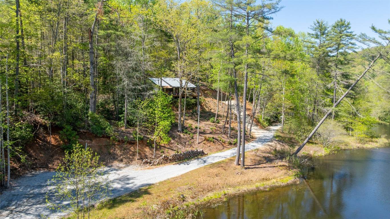 Cashiers, NC 28717,127 Short Rd.