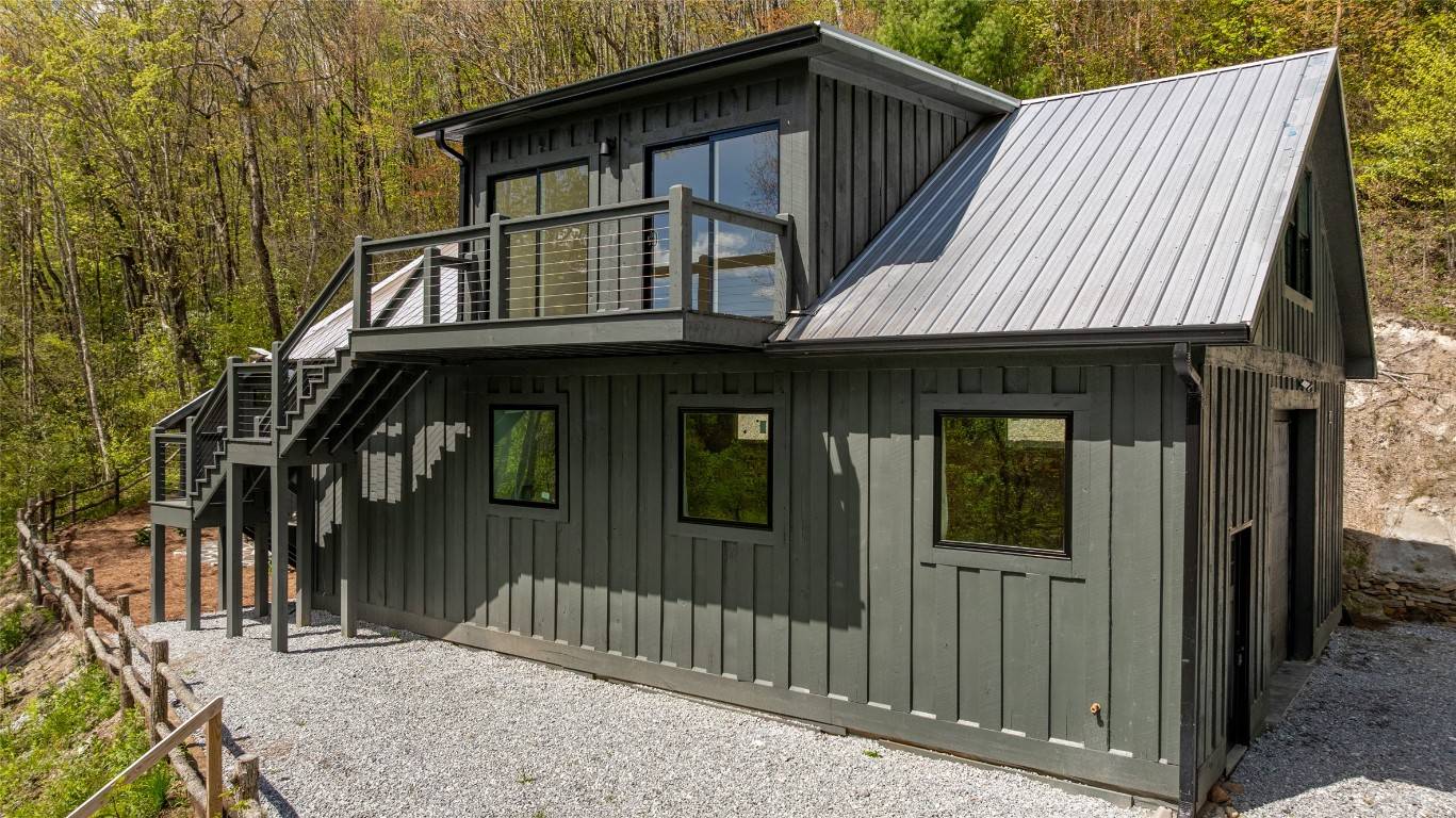Glenville, NC 28736,1066 Fowler RD