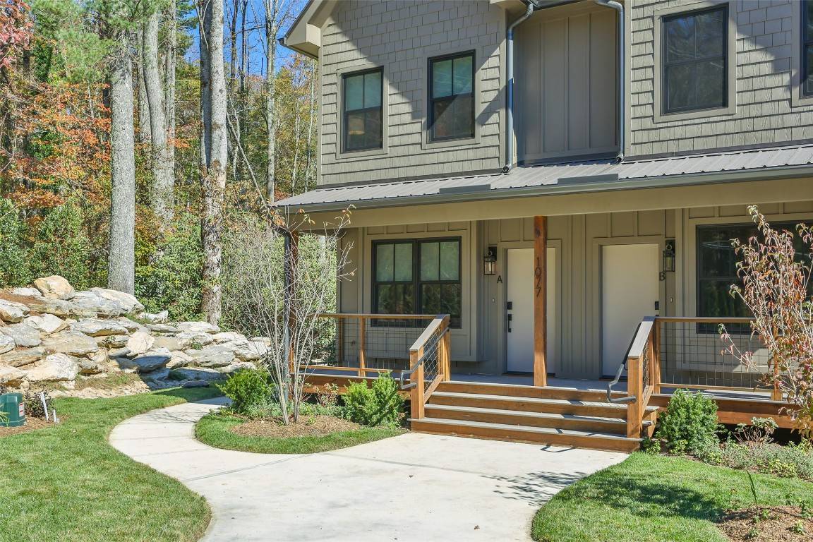 Highlands, NC 28741,1077 Hicks RD #Unit B