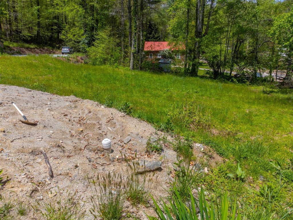 Glenville, NC 28736,66 Knob Hill RD