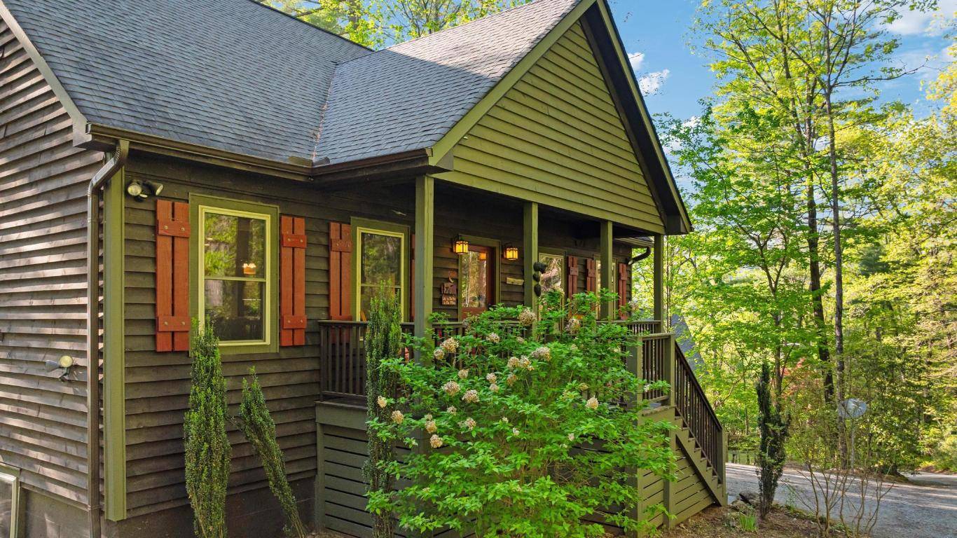 Highlands, NC 28741,522 Highlands View RD