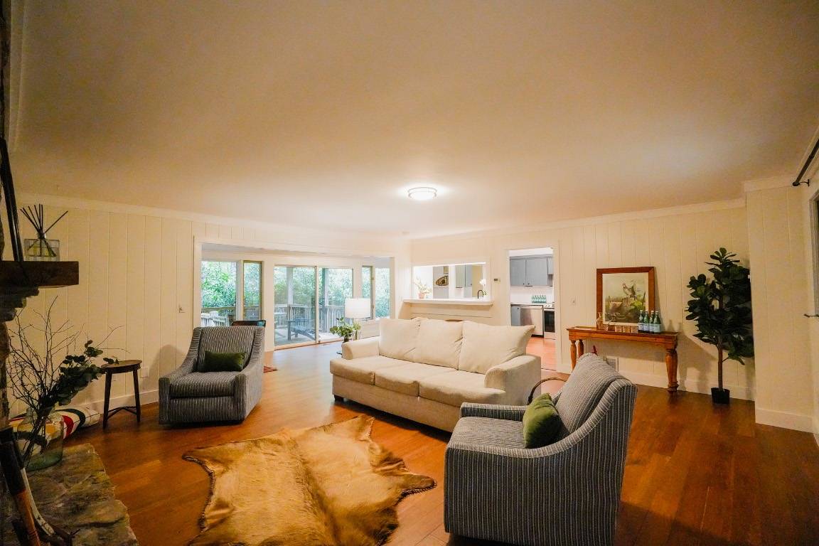 Highlands, NC 28741,66 Hemlock LN