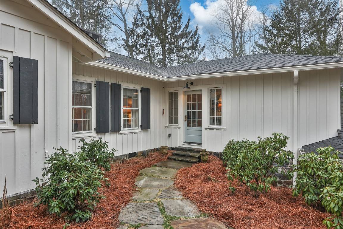 Highlands, NC 28741,81 Wyanoak RD