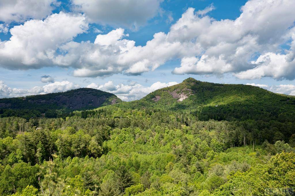 Cashiers, NC 28717,1880 Hwy 107S