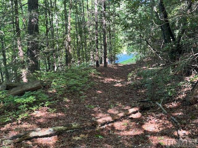 Lake Toxaway, NC 28747,104 Hawk Mountain RD
