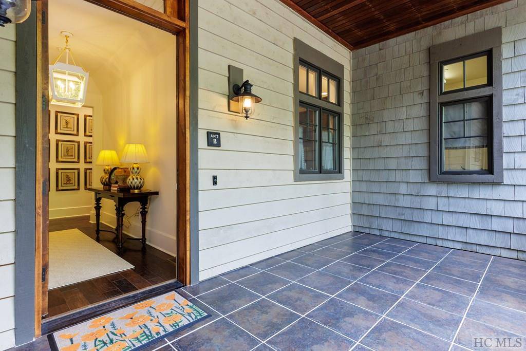 Cashiers, NC 28717,636 Chattooga Ridge TRL #B