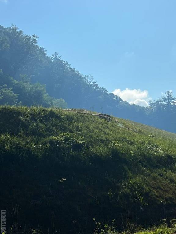 Highlands, NC 28741,TBD Cashiers RD
